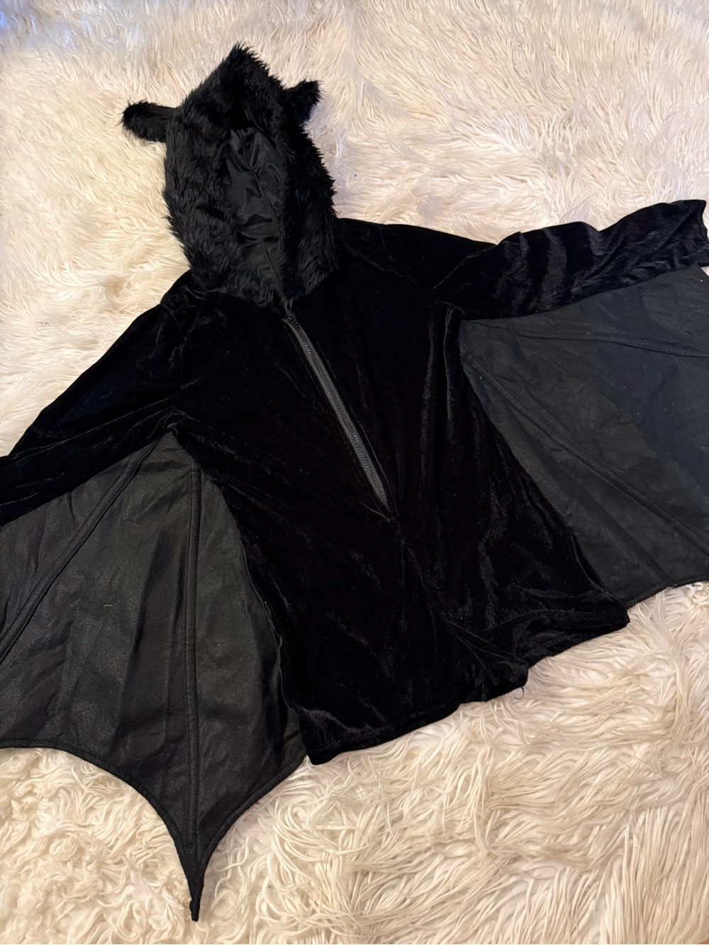 Women’s bat costume (E1)
